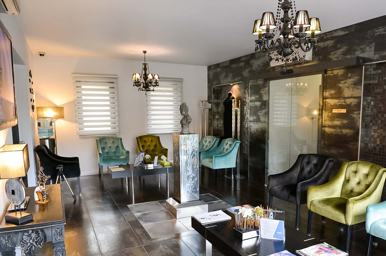 Patient waiting room at Perfect Smile Dental Clinic Hungary